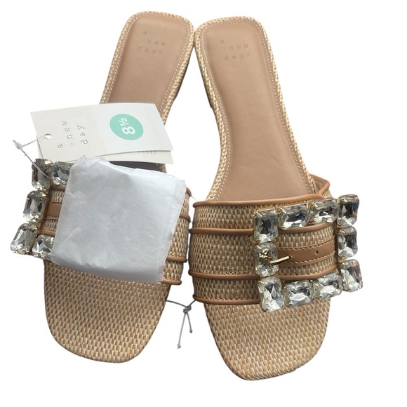 a new day Women's Kelsey Rhinestone Buckle Slide Sandals Block Heel, Raffia 8.5 - Picture 6 of 8